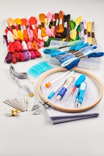 zbiór nici do haftu